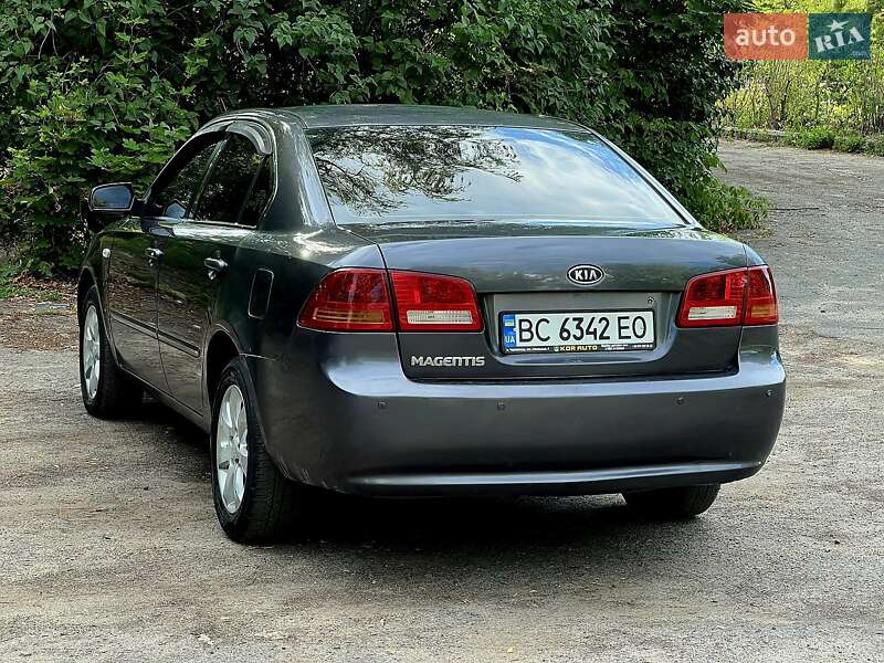 Седан Kia Magentis 2008 в Львове