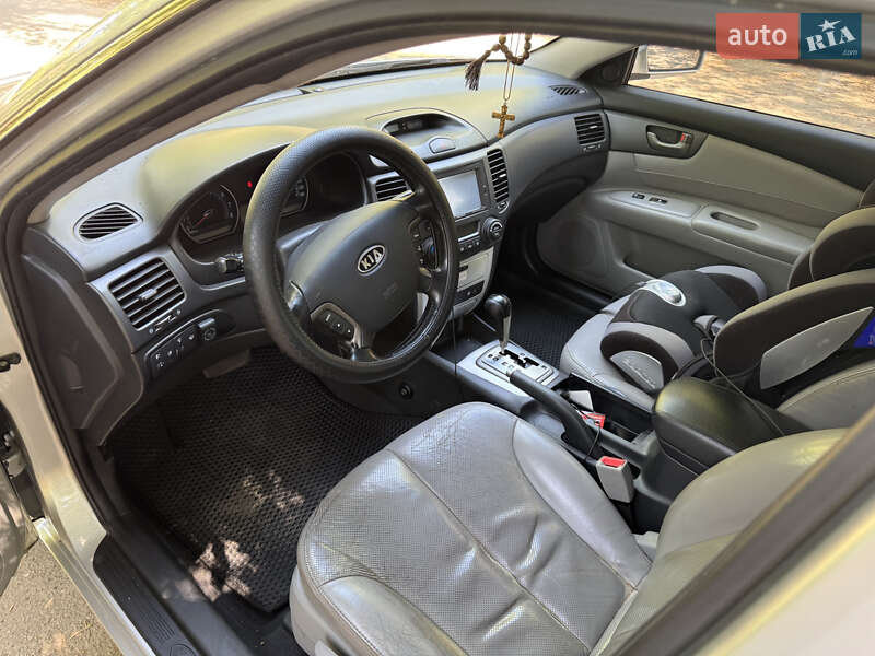 Седан Kia Magentis 2007 в Николаеве