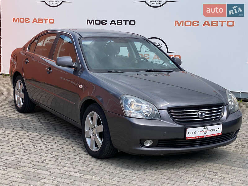 Седан Kia Magentis 2006 в Ровно