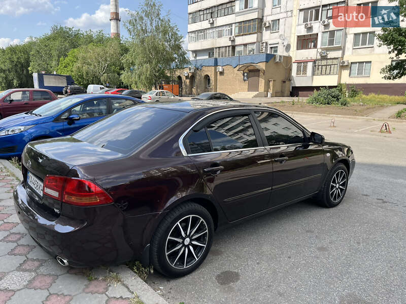 Седан Kia Magentis 2007 в Запорожье