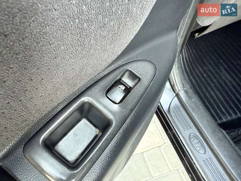 Седан Kia Magentis 2008 в Одессе