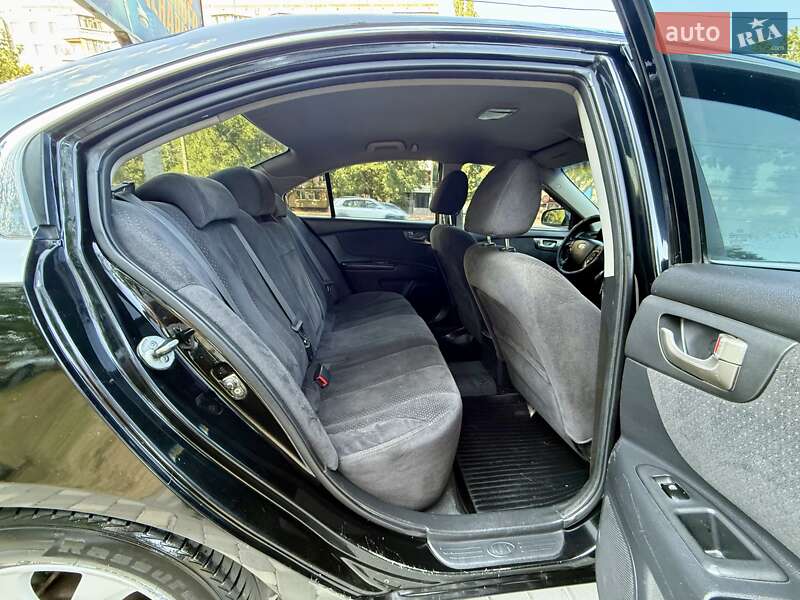 Седан Kia Magentis 2008 в Одессе