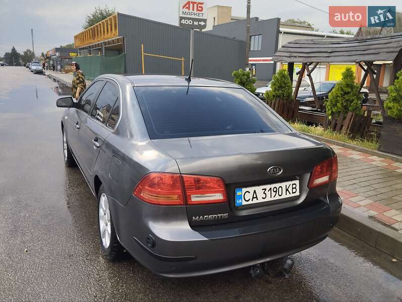 Седан Kia Magentis 2006 в Мироновке