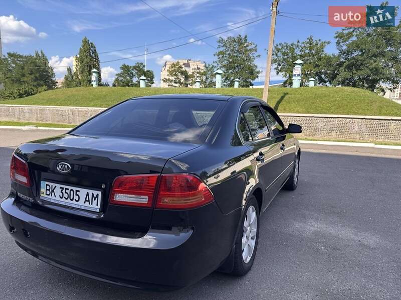 Седан Kia Magentis 2007 в Вараше