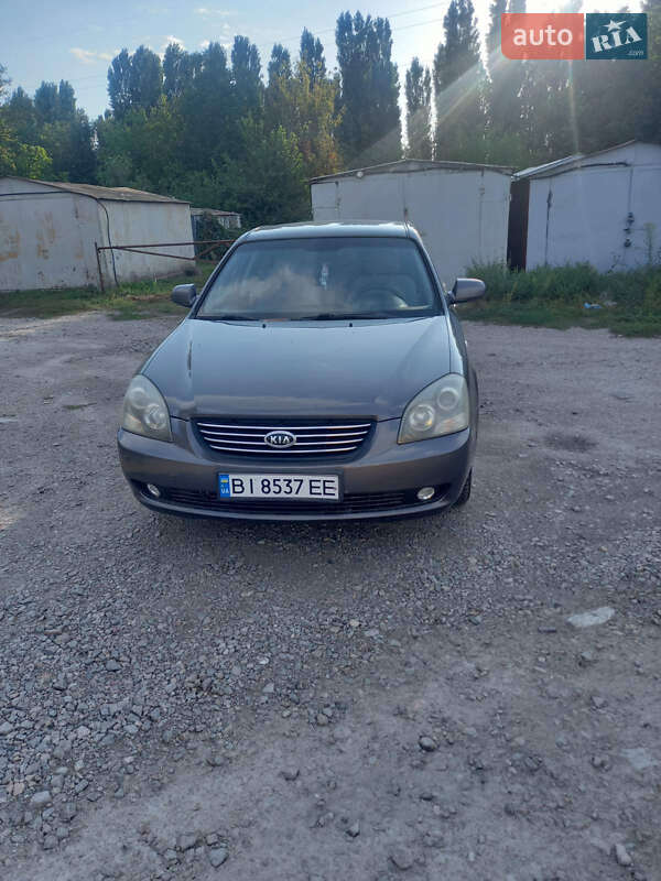 Седан Kia Magentis 2006 в Кременчуге