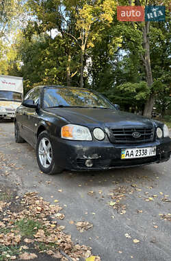 Седан Kia Magentis 2004 в Ромнах