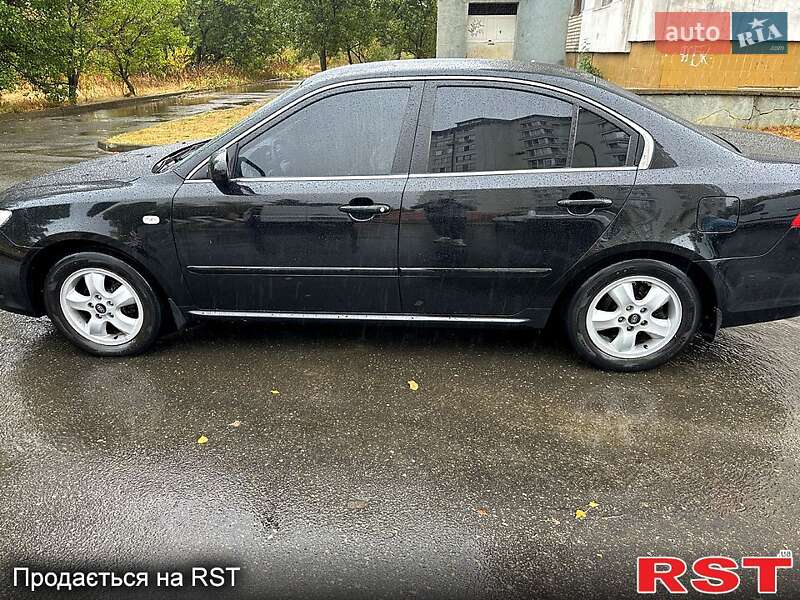 Седан Kia Magentis 2008 в Каневі