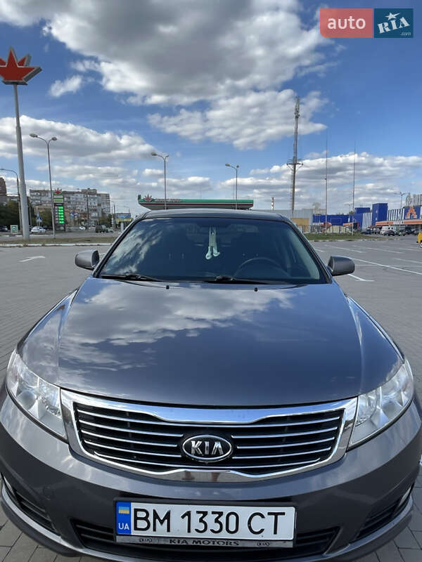 Седан Kia Magentis 2009 в Сумах