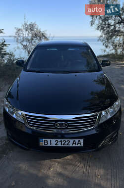 Седан Kia Magentis 2009 в Светловодске