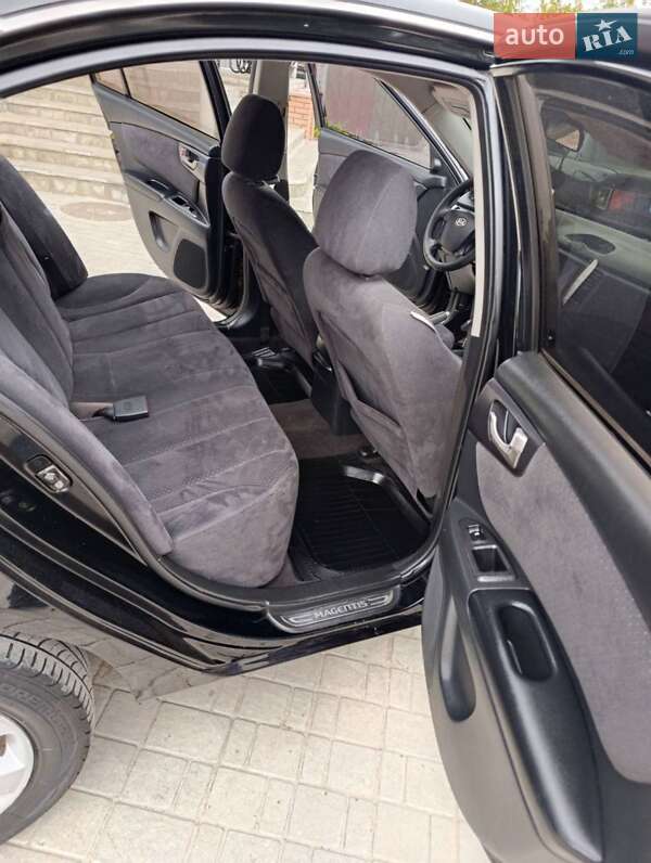Седан Kia Magentis 2005 в Хмельнике