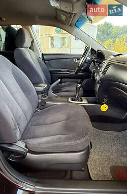 Седан Kia Magentis 2007 в 