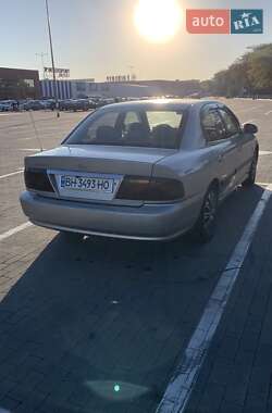 Седан Kia Magentis 2003 в 