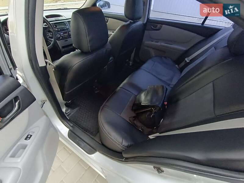 Седан Kia Magentis 2008 в Александрие фото 16 Седан Kia Magentis 2008 в Александрие
