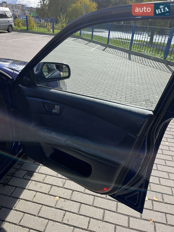 Седан Kia Magentis 2006 в Шептицькому