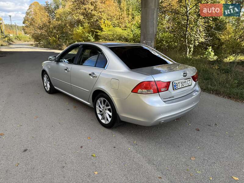 Седан Kia Magentis 2009 в Днепре