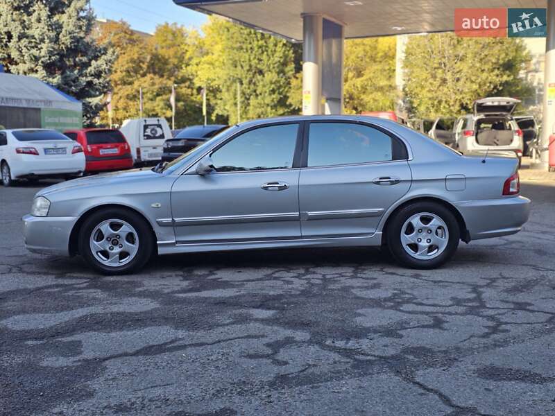 Седан Kia Magentis 2005 в Одессе