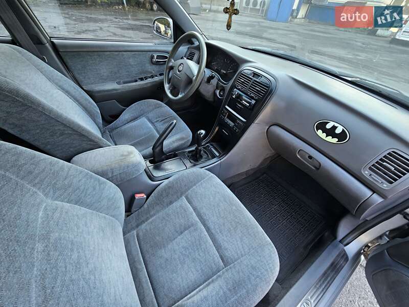 Седан Kia Magentis 2005 в Одессе