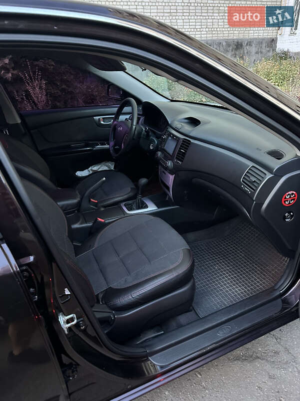 Седан Kia Magentis 2008 в Лозовой фото 2 Седан Kia Magentis 2008 в Лозовой