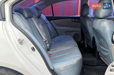 Седан Kia Magentis 2008 в  фото 11 Седан Kia Magentis 2008 в