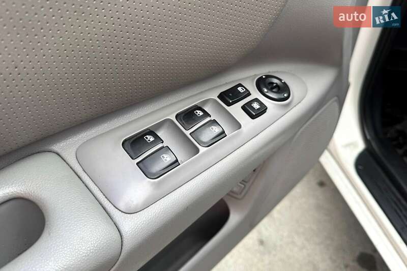 Седан Kia Magentis 2008 в Киеве фото 21 Седан Kia Magentis 2008 в Киеве