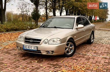 Седан Kia Magentis 2006 в  фото 2 Седан Kia Magentis 2006 в