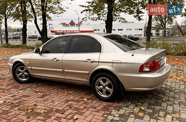 Седан Kia Magentis 2006 в  фото 6 Седан Kia Magentis 2006 в