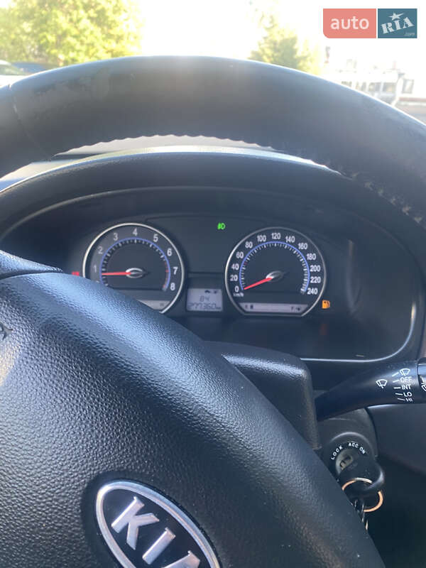Седан Kia Magentis 2007 в Тернополе