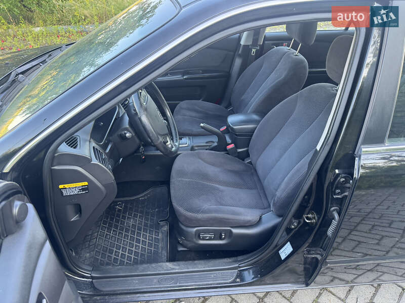 Седан Kia Magentis 2006 в Львове