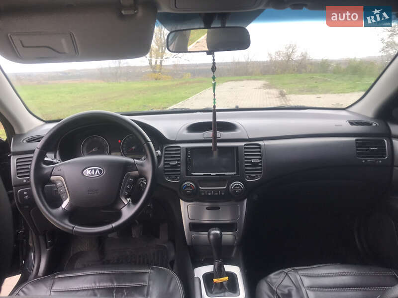 Седан Kia Magentis 2007 в Ромнах