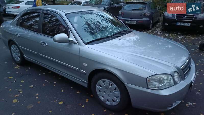 Седан Kia Magentis 2006 в Киеве
