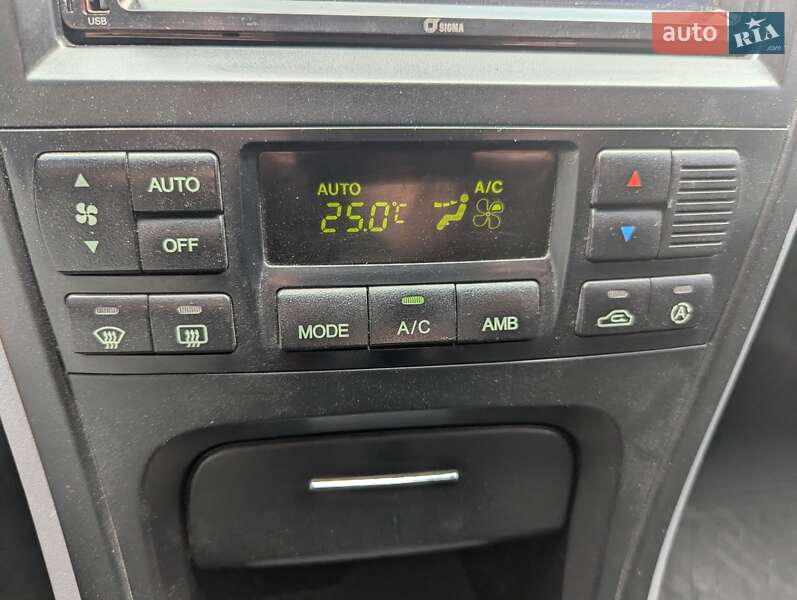 Седан Kia Magentis 2006 в Ровно