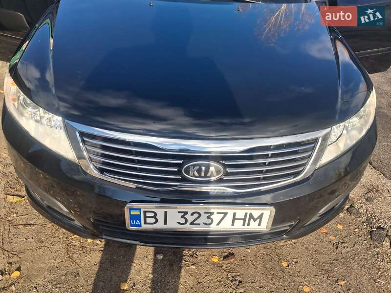 Седан Kia Magentis 2008 в Кременчуге