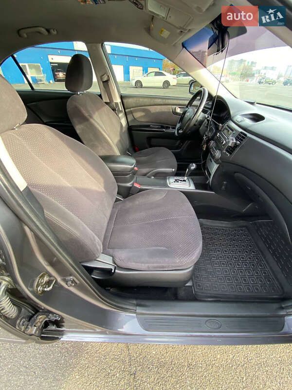 Седан Kia Magentis 2007 в Киеве