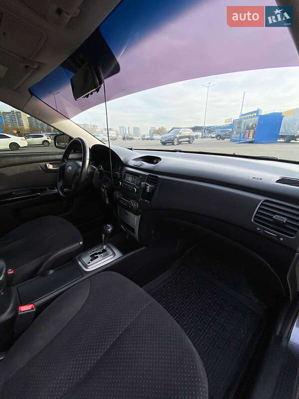 Седан Kia Magentis 2007 в Киеве