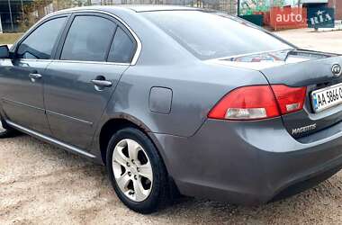 Седан Kia Magentis 2008 в Киеве