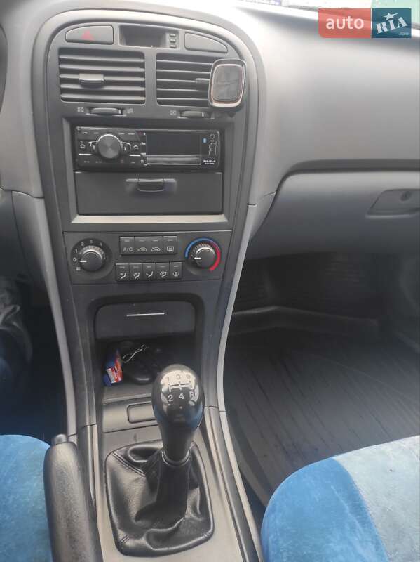 Седан Kia Magentis 2005 в Киеве