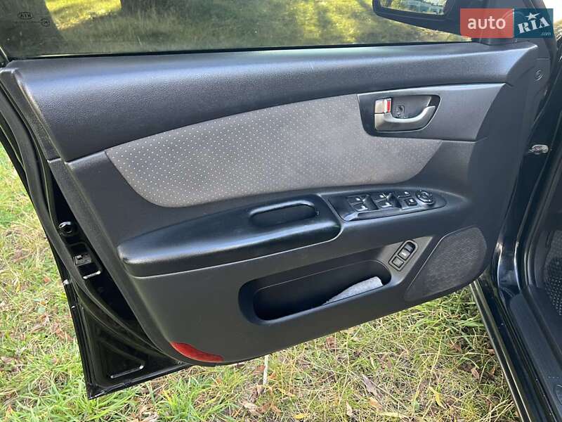 Седан Kia Magentis 2008 в Чернігові