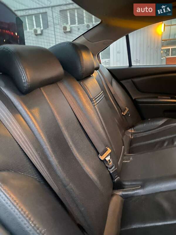 Седан Kia Magentis 2008 в Киеве