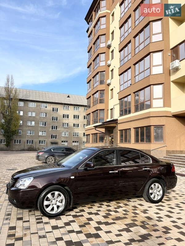 Седан Kia Magentis 2007 в Измаиле
