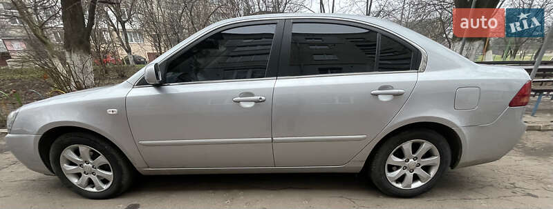 Седан Kia Magentis 2006 в Рівному