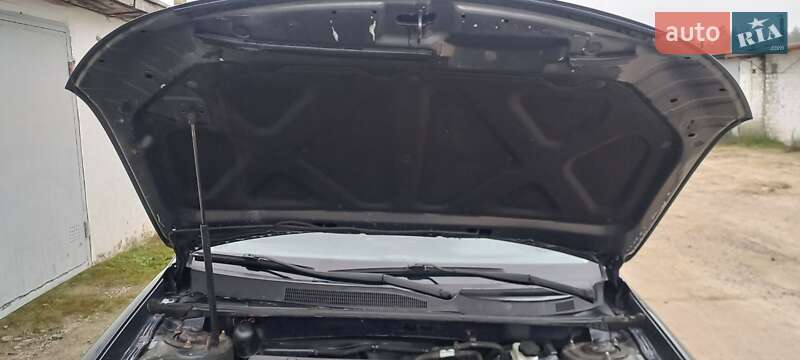 Седан Kia Magentis 2009 в Черкасах