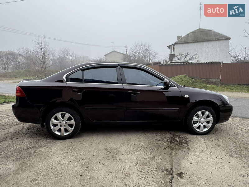 Седан Kia Magentis 2008 в Кам'янському