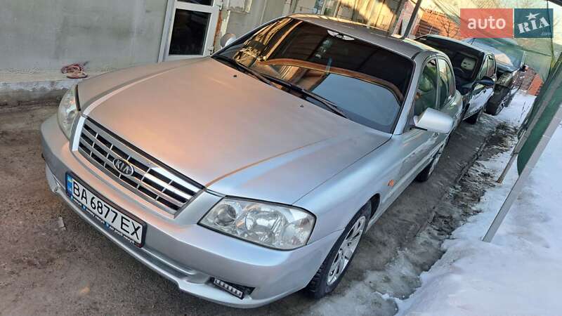 Седан Kia Magentis 2002 в Кропивницком