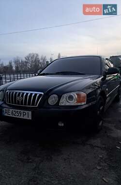 Седан Kia Magentis 2004 в Дніпрі