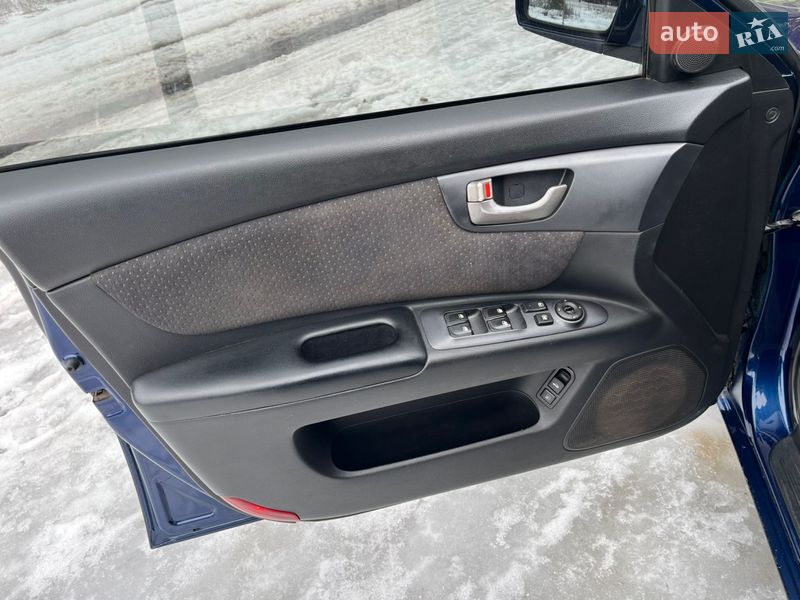 Седан Kia Magentis 2008 в Ахтырке