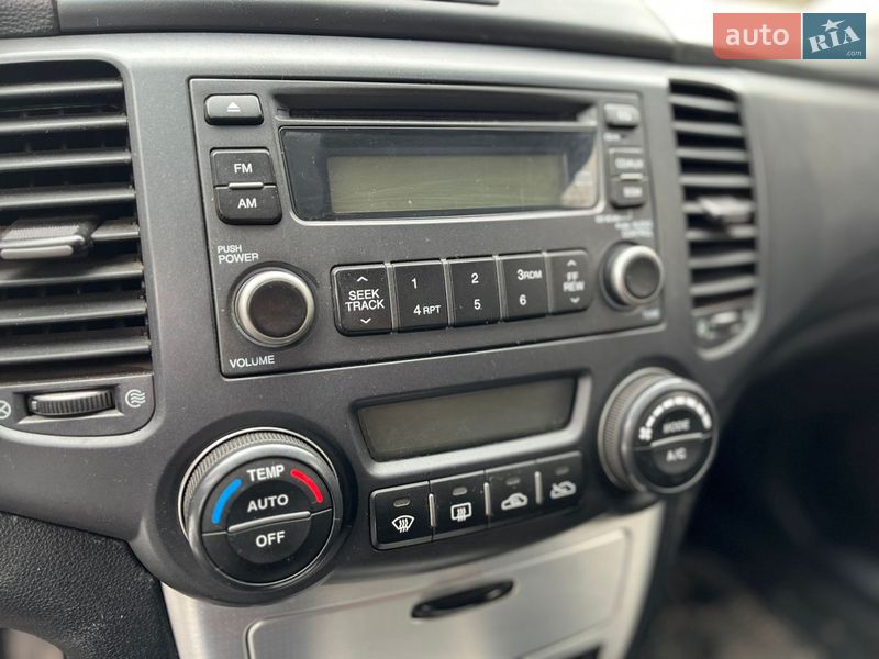 Седан Kia Magentis 2008 в Ахтырке