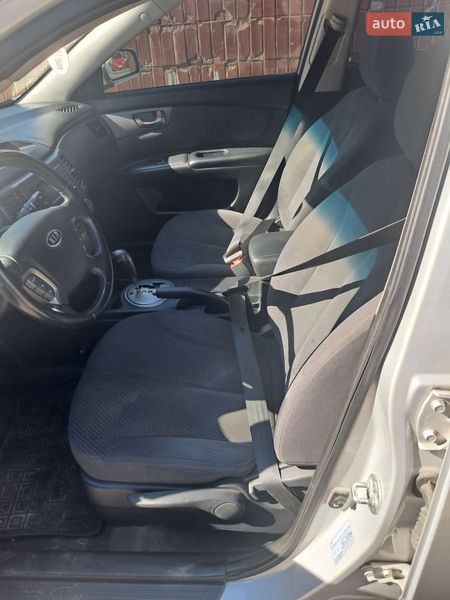 Седан Kia Magentis 2009 в Киеве