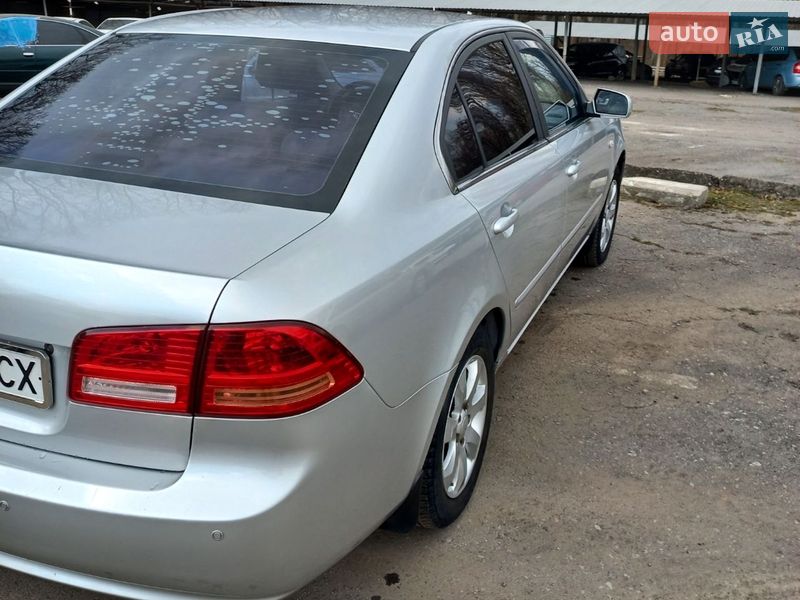 Седан Kia Magentis 2008 в Хмельницком