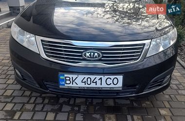 Седан Kia Magentis 2010 в Рівному