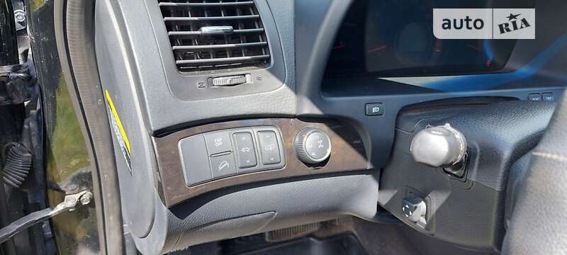 Внедорожник / Кроссовер Kia Mohave 2012 в Киеве фото 12 Внедорожник / Кроссовер Kia Mohave 2012 в Киеве